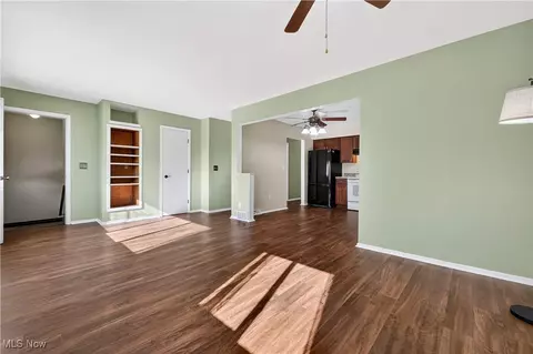 2410 Park Dr, Parma, OH 44134 photo 28