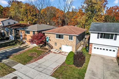 2410 Park Dr, Parma, OH 44134 photo 16