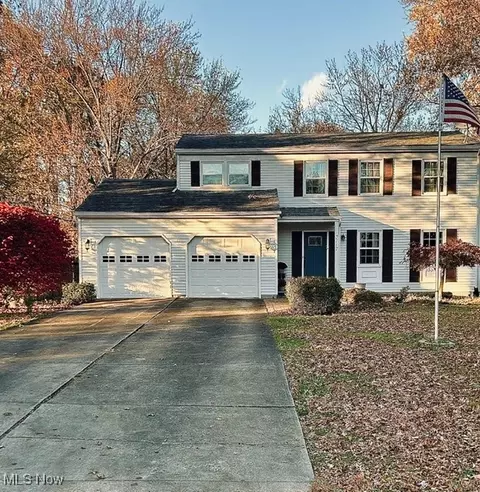 3717 Allenwood Dr SE, Warren, OH 44484