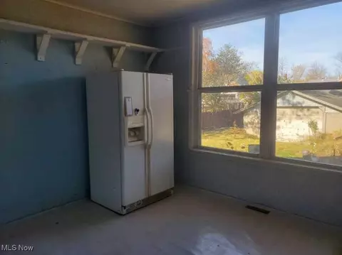 Other - 537 3rd St, Elyria, OH 44035 photo 2 of 7