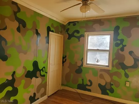 Bedroom - 537 3rd St, Elyria, OH 44035 photo 1 of 1