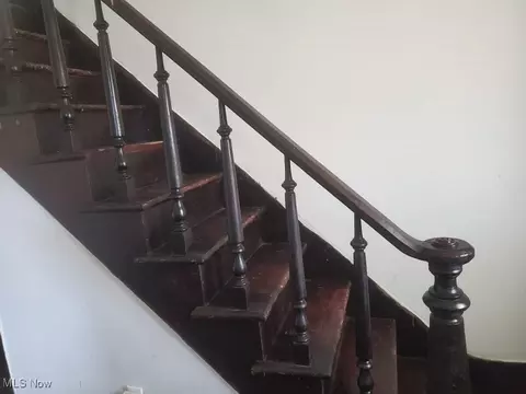 Entry Way - 537 3rd St, Elyria, OH 44035 photo 1 of 1