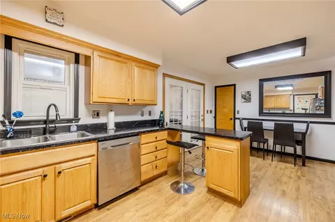 Kitchen - 1212 E 15th St, Ashtabula, OH 44004 photo 5 of 5