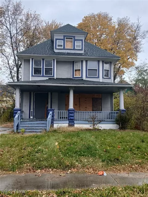 12325 Ingomar Ave, Cleveland, OH 44108