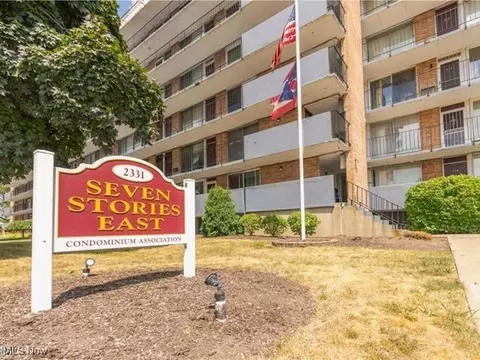 2331 E Market St #608, Akron, OH 44312