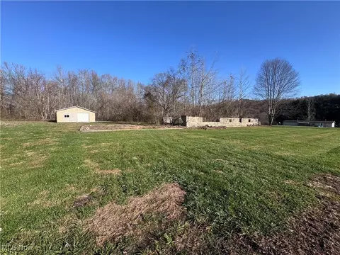 3630 Leisure Dr, Mcconnelsville, OH 43756