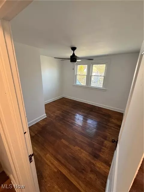 Bedroom - 1101 West Ave, Elyria, OH 44035 photo 1 of 4