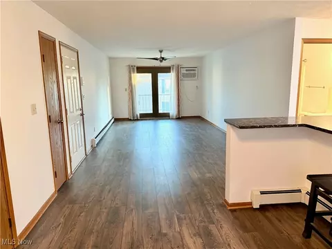 7380 Eisenhower Dr #5, Boardman, OH 44512 photo 10