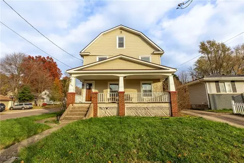 309 Massillon Rd, Akron, OH 44312