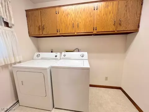 100 Wade Dr, Dover, OH 44622 photo 15