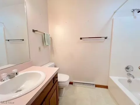 100 Wade Dr, Dover, OH 44622 photo 14