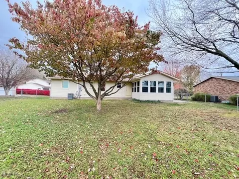 100 Wade Dr, Dover, OH 44622 photo 22