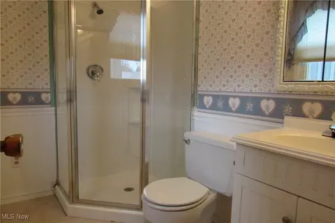 Bath - 1000 Brown Dr, Ashtabula, OH 44004 photo 1 of 1
