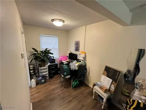 Entry Way - 22751 Fox Ave, Euclid, OH 44123 photo 1 of 2