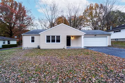 65 Winona Ave, Canfield, OH 44406