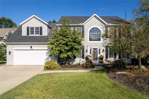 17834 Princeton Cir, Strongsville, OH 44149