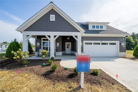 5302 Charlottes Way #SL33, Sheffield Village, OH 44035