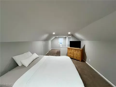 20907 Watson Rd, Maple Heights, OH 44137 photo 9