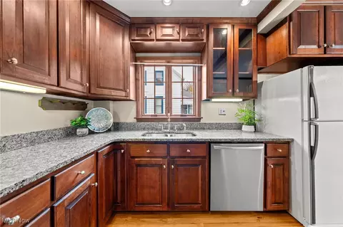 Kitchen - 705 Damon St, Akron, OH 44310 photo 6 of 6