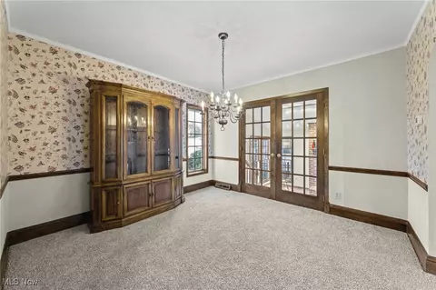 Dining - 705 Damon St, Akron, OH 44310 photo 3 of 3