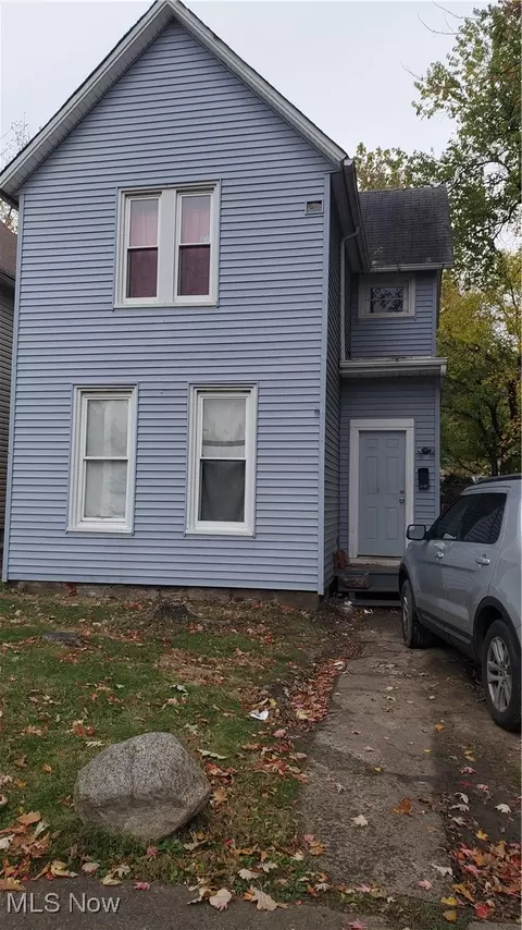 2167 W 96th St, Cleveland, OH 44102