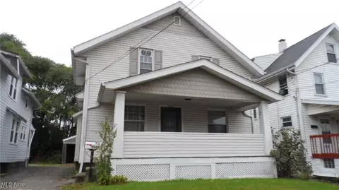 904 Columbia Ave, Akron, OH 44310