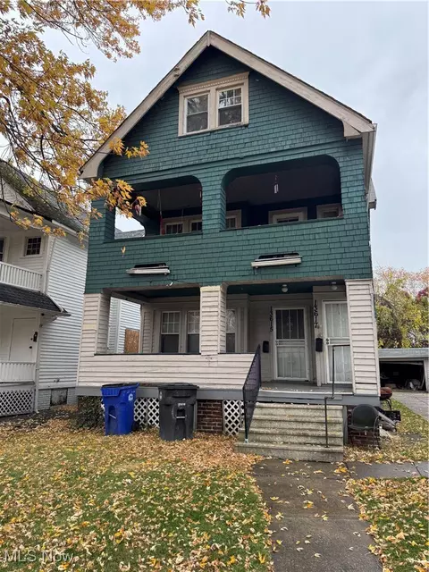 13615 Earlwood Rd, Cleveland, OH 44110
