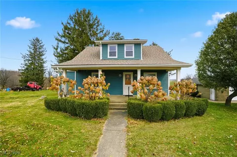 70835 Bannock Uniontown Rd, Saint Clairsville, OH 43950