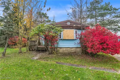 468 Stallion Ct, Lagrange, OH 44050