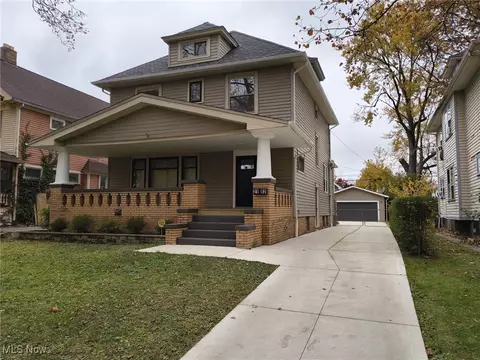 2182 West Blvd, Cleveland, OH 44102