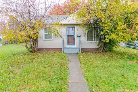 9619 Sandusky Ave, Cleveland, OH 44105