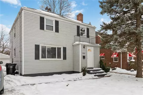 16402 Cloverside Ave, Cleveland, OH 44128