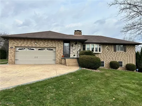 2993 Oak St, Norton, OH 44203