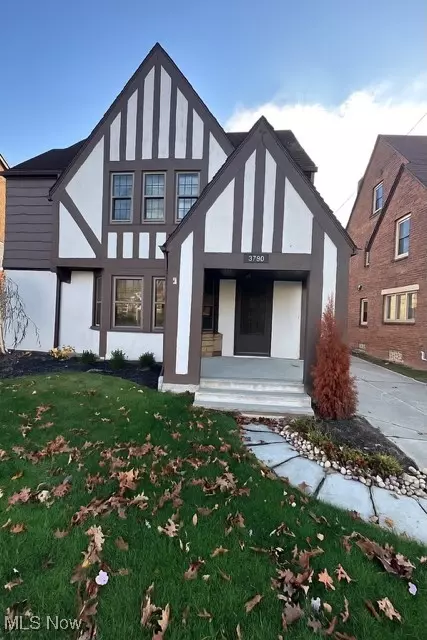 3790 Bushnell Rd, University Heights, OH 44118