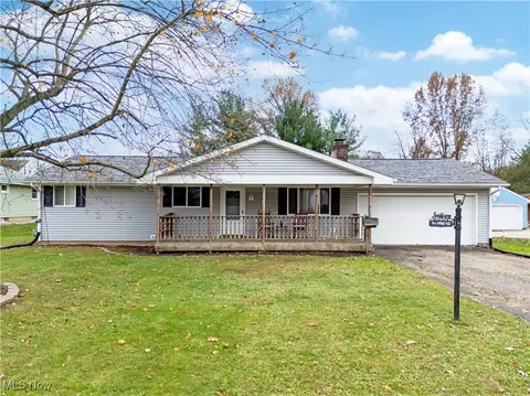 320 Main St SW, Brewster, OH 44613