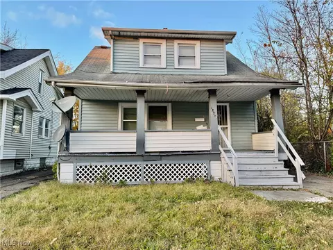 12925 Watterson Ave, Cleveland, OH 44105