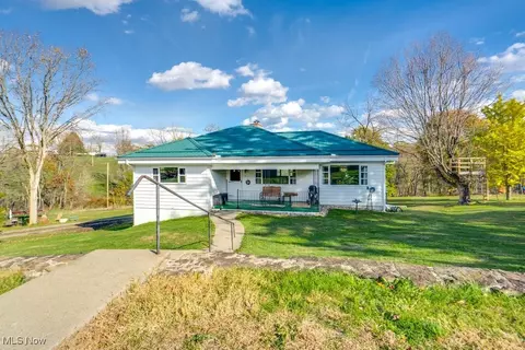 161 Ridgeway Rd, Richmond, OH 43944