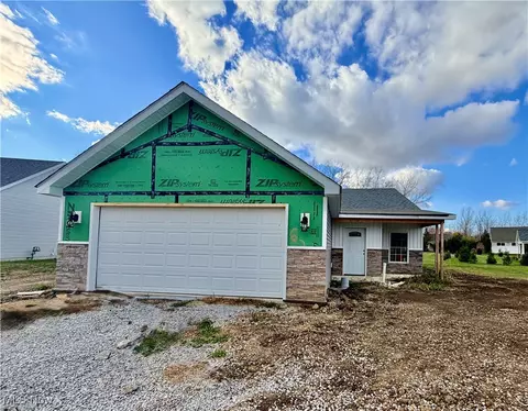 6291 Zachary Dr, Sandusky, OH 44870