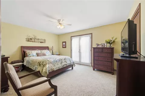 8479 Crystal Dr, Boardman, OH 44512 photo 15