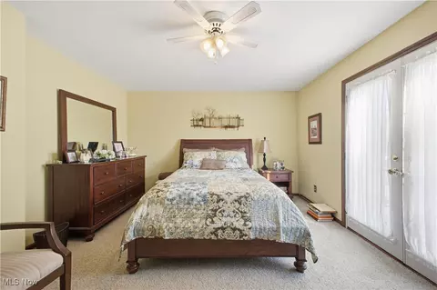 8479 Crystal Dr, Boardman, OH 44512 photo 12