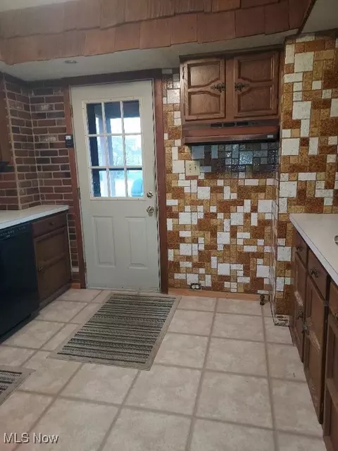 Other - 93 Morrison St, Struthers, OH 44471 photo 3 of 9