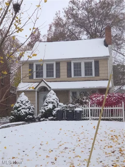 3598 Glencairn Rd, Shaker Heights, OH 44122