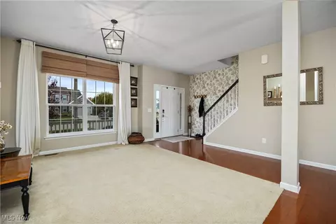3982 Courtyard Dr, Lorain, OH 44053 photo 7