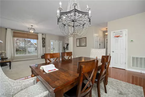 3982 Courtyard Dr, Lorain, OH 44053 photo 11