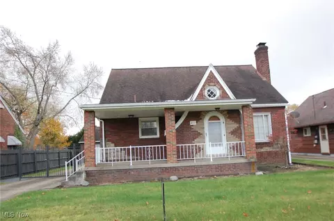857 E Boston Ave, Youngstown, OH 44502