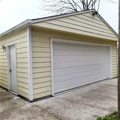 Other - 925 E St, Lorain, OH 44052 photo 4 of 31
