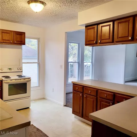 Other - 925 E St, Lorain, OH 44052 photo 16 of 31