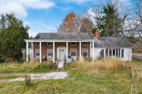 19624 Ridge Rd, North Royalton, OH 44133