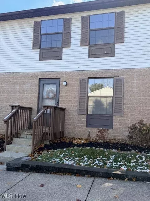 1251 Bailey Rd, Cuyahoga Falls, OH 44221