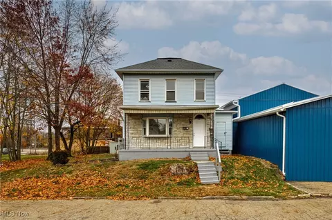 62 E Market St, Alliance, OH 44601